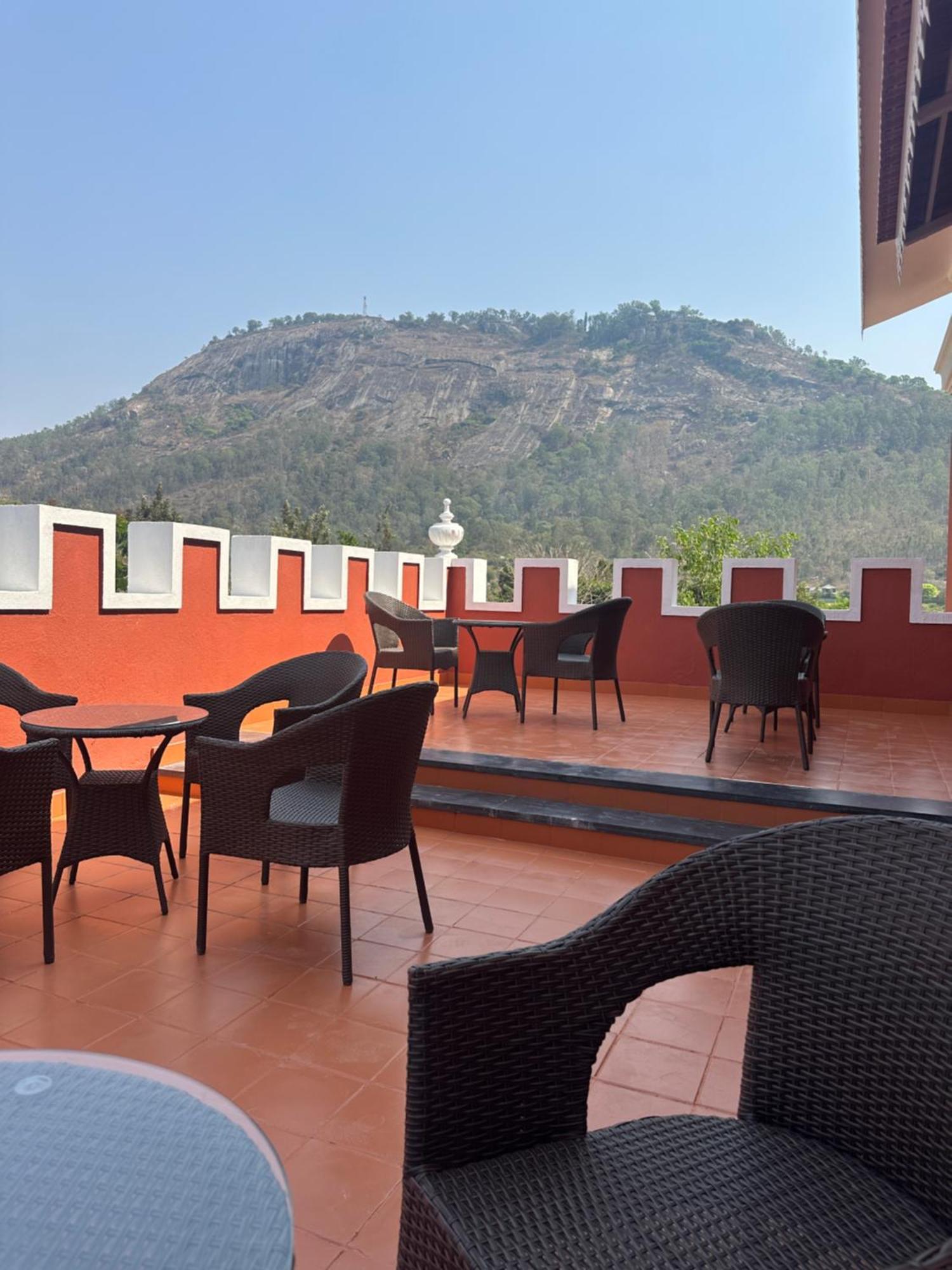 Summer House Nandi Foothills Екстериор снимка